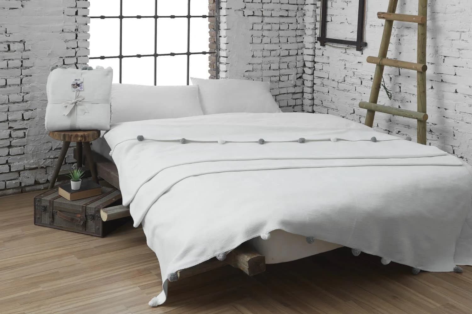 Dolce Bonita Home Tek Kişilik Ponponlu Pike Battaniye 150x200 Krem
