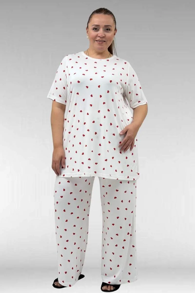 67801 Büyük Beden Kısakol Desenli Pijama Takımı - Kırmızı Kalp Desenli