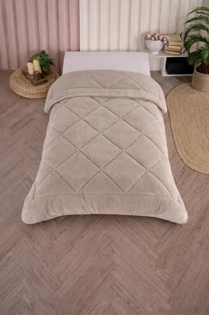 Uyl Wellsoft 155x215 Cm Tek Kişilik Yorgan