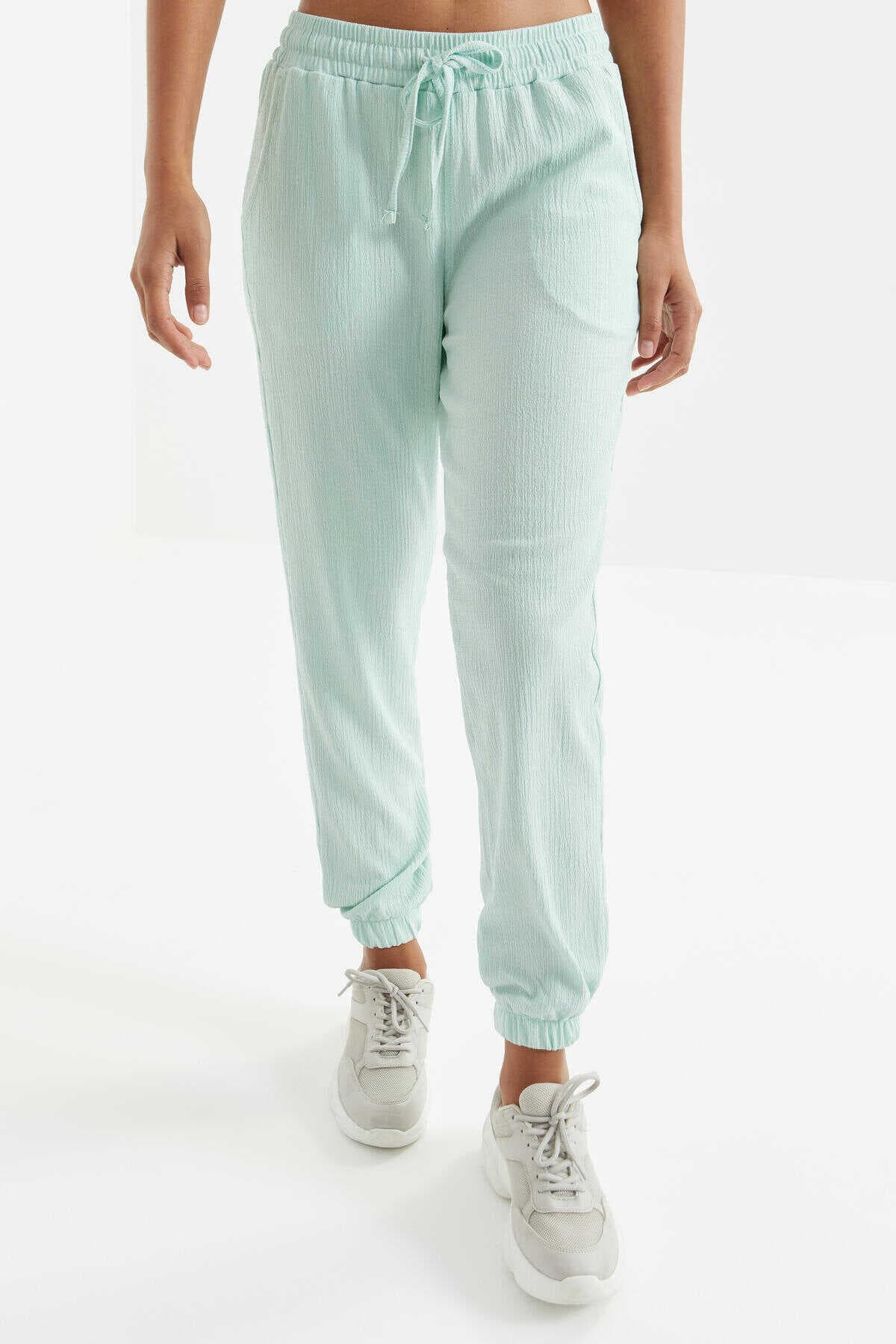 Tommylife Toptan Su Yeşili Bel Büzgülü Bağcıklı Jogger Bürümcük Kumaş Kadın Eşofman Alt - 94620 - SU YEŞİLİ
