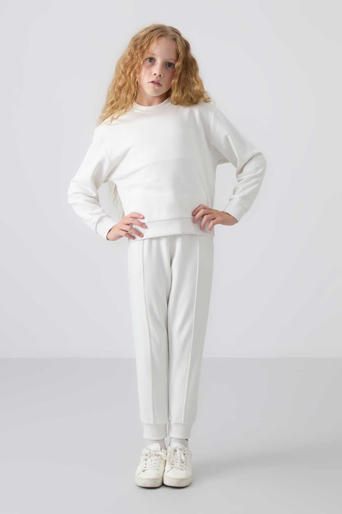 Tommylife Toptan 3-9 Yaş O Yaka Oversize Kız Çocuk Eşofman Takımı 75145 Ekru - EKRU