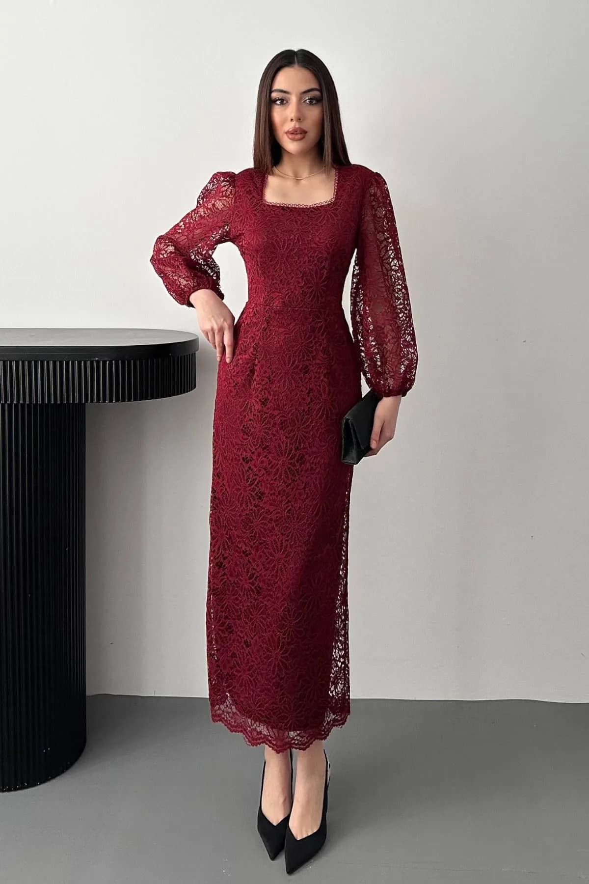 Bordo Güpür Detaylı Dantel Elbise - Bordo