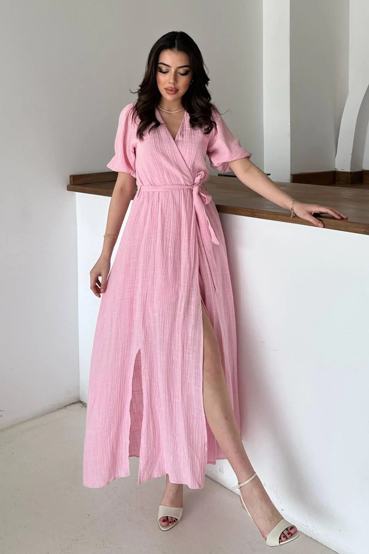 Pembe Kruvaze Yaka Müslin Keten Elbise - Pembe